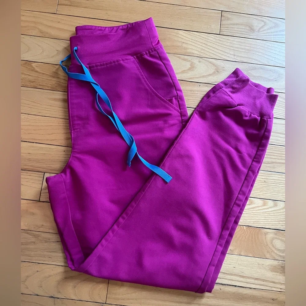 Figs Women's Scrub Set, Size Small - Picture 3 of 7